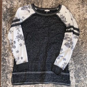 Maurices sweater med